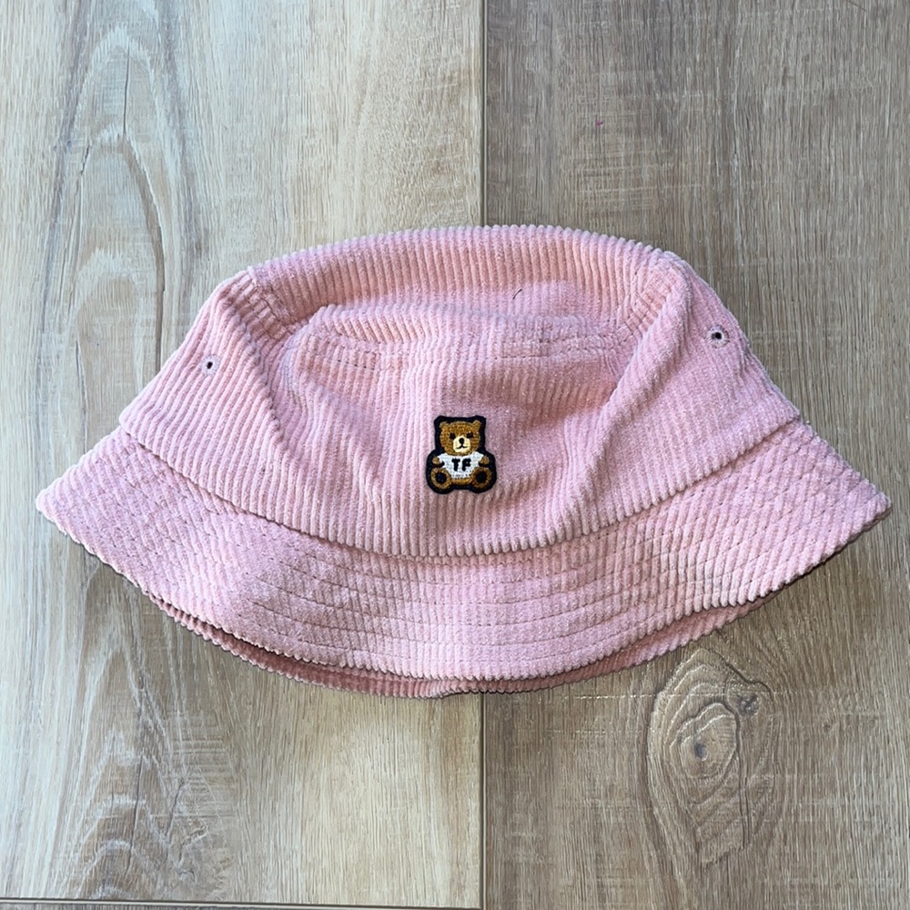 Teddy Fresh bucket hat.